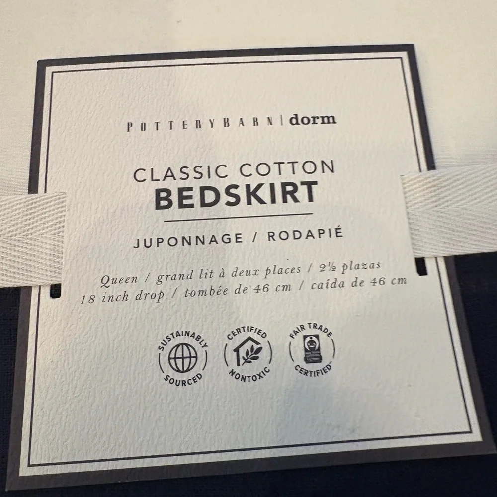 Pottery Barn Dorm Classic‎ Cotton Bed Skirt, Queen White And Navy Blue